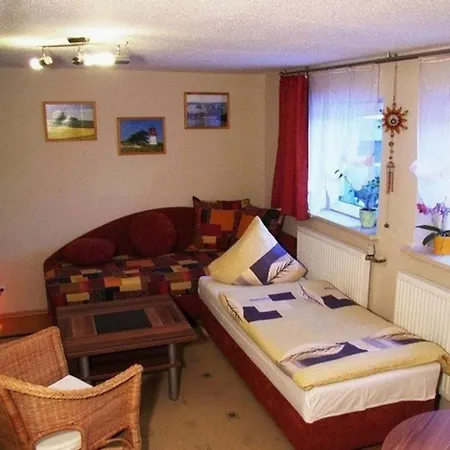 Segler Souterrainwohnung - Abc154 *